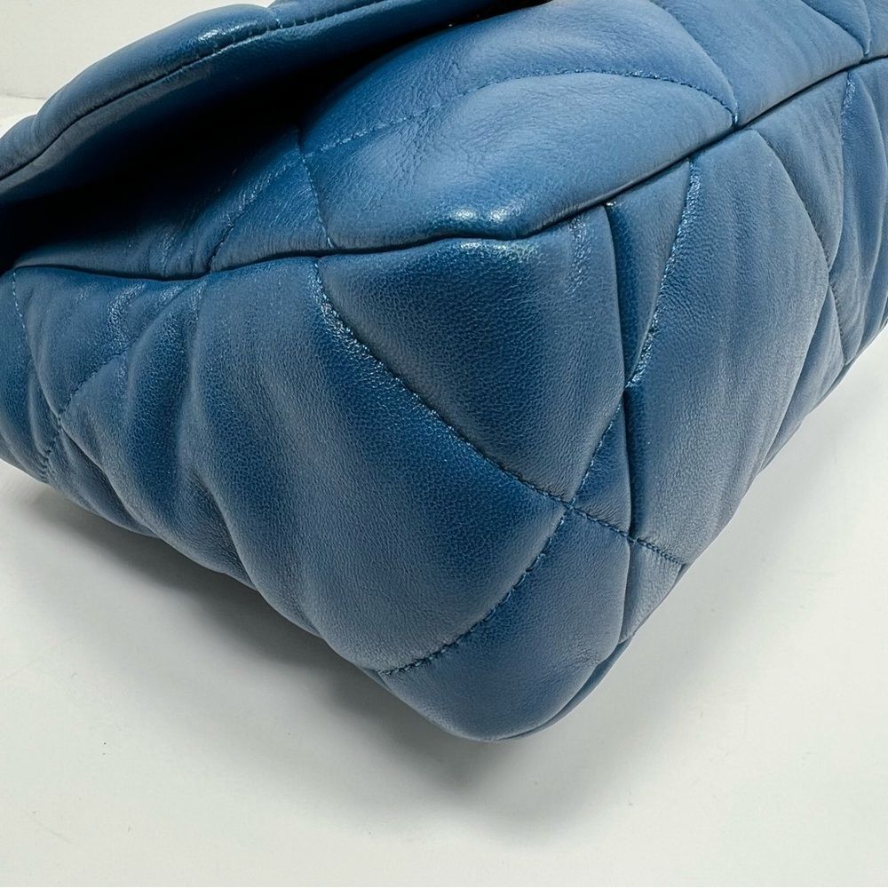 Chanel 19 Flap Bag Quilted Leather Medium Blue A+ Condition - Picture 7 of 16